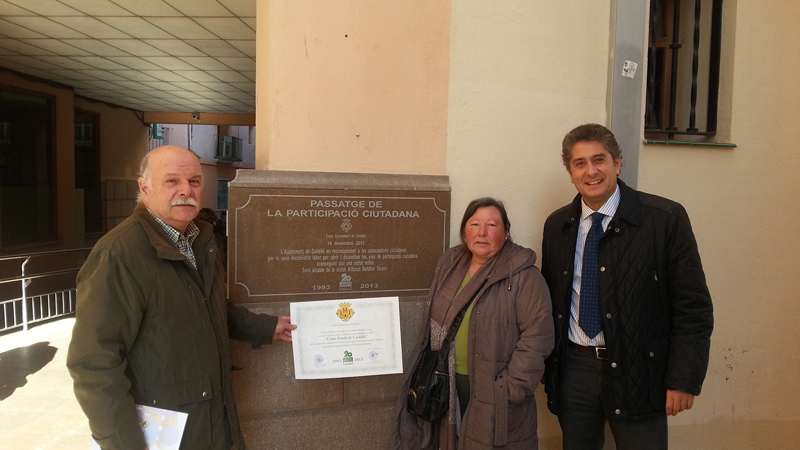 Av. Cam� Fondo: d. Concejal de Sostenibilidad y miembros de la Junta Directiva