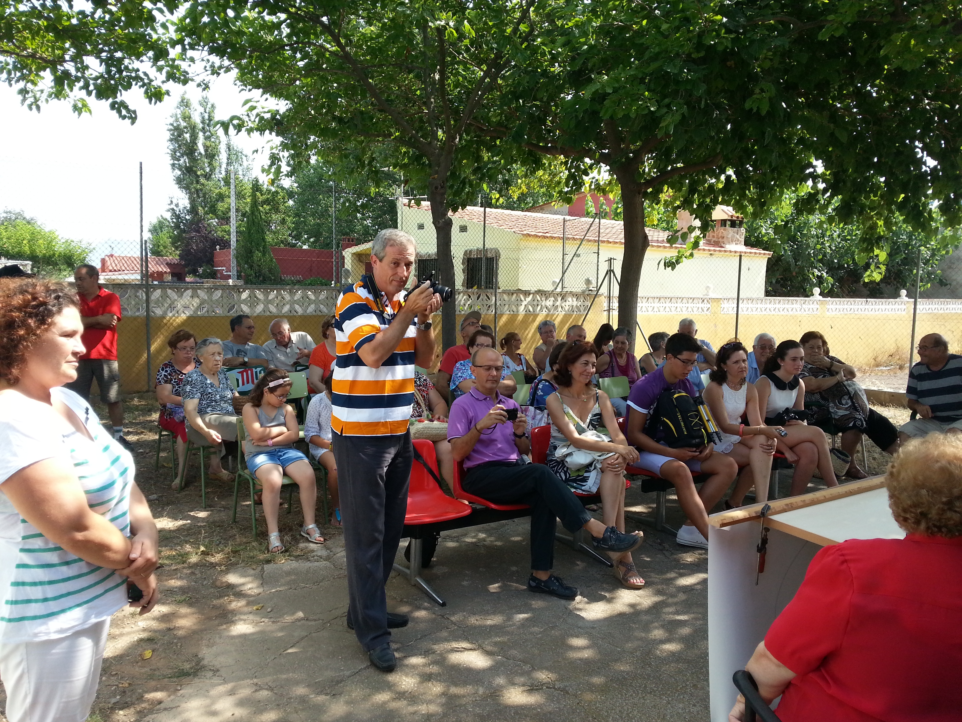 Públido asistente al acto de homenaje